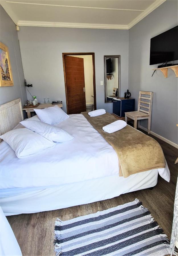 Tiende Laan Bed & Breakfast And Self-Catering Walvis Bay Exterior foto