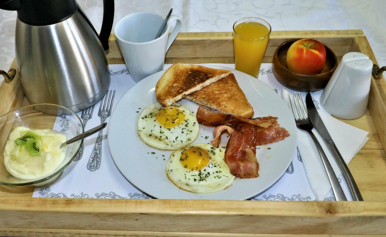 Tiende Laan Bed & Breakfast And Self-Catering Walvis Bay Exterior foto